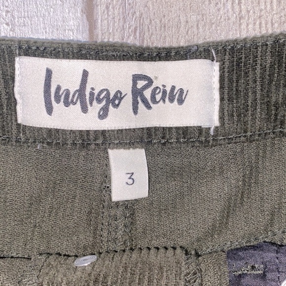 Indigo Rein green corduroy skirt size 3 - Picture 3 of 6
